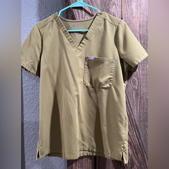 FIGS Scrub Set - Picture 4 of 6